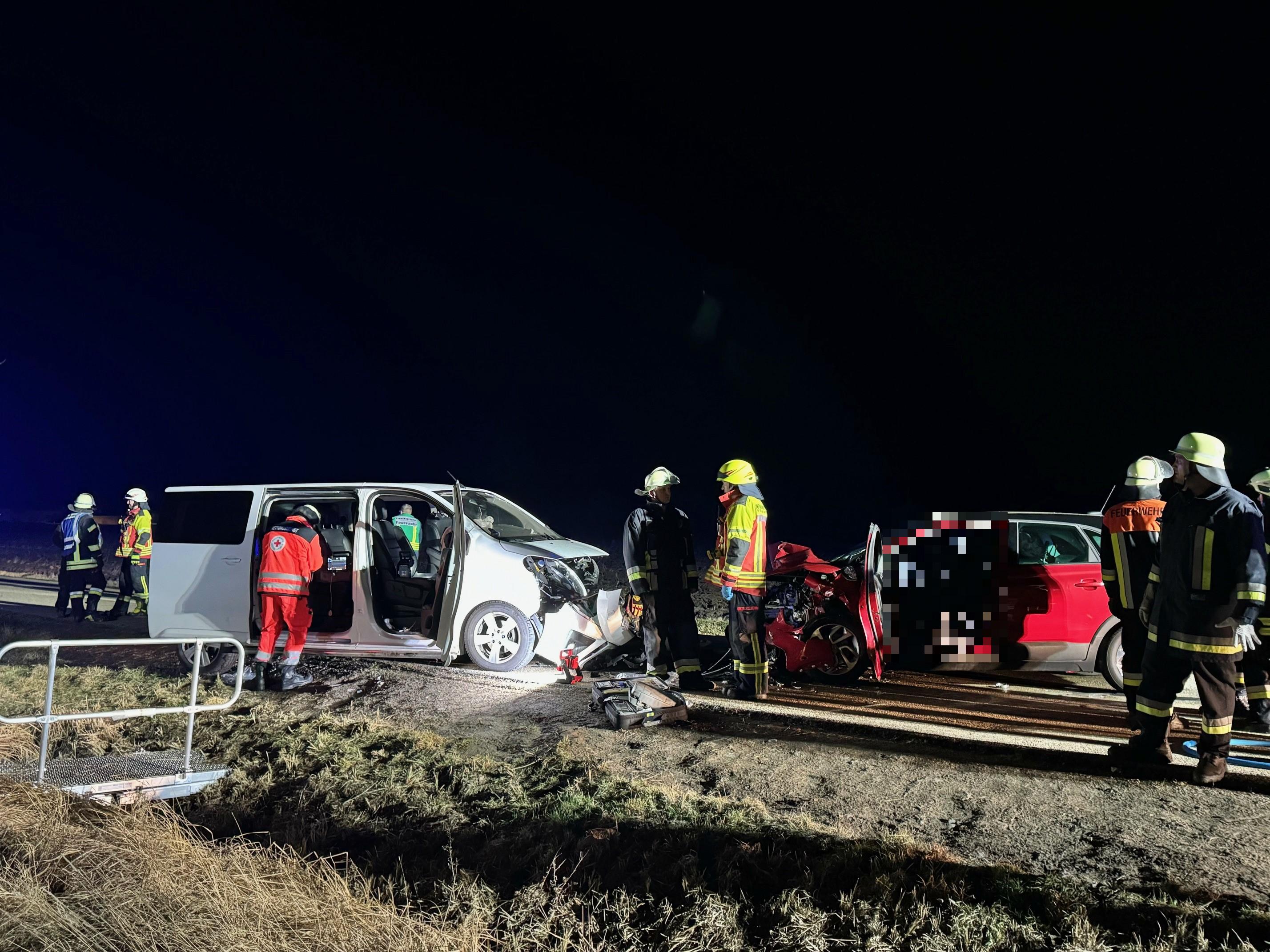 Tragischer Unfall Auf Kreisstraße In Mittelfranken - Eine Tote, Zwei ...